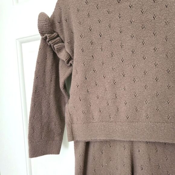 GAP Brown Knit Sweater and Pants Set Size 3 - Picture 3 of 5